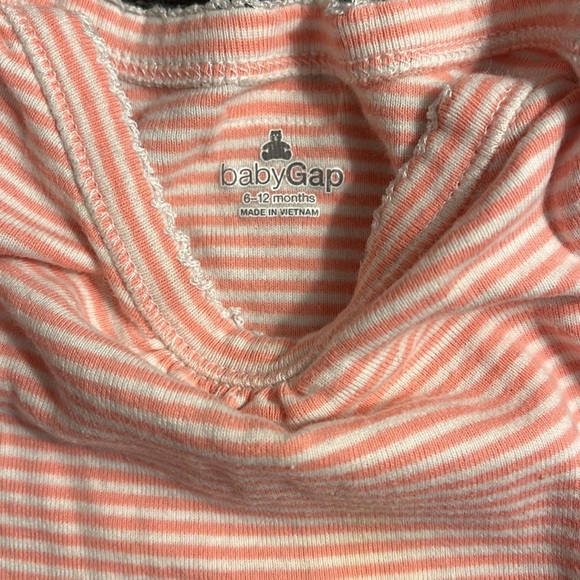 Baby Gap - Picture 3 of 3